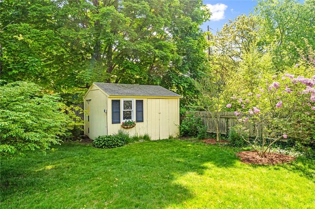 56 Middle Highway, Barrington, RI 02806