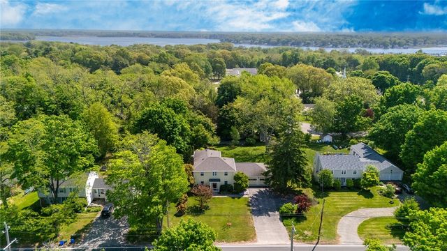 56 Middle Highway, Barrington, RI 02806