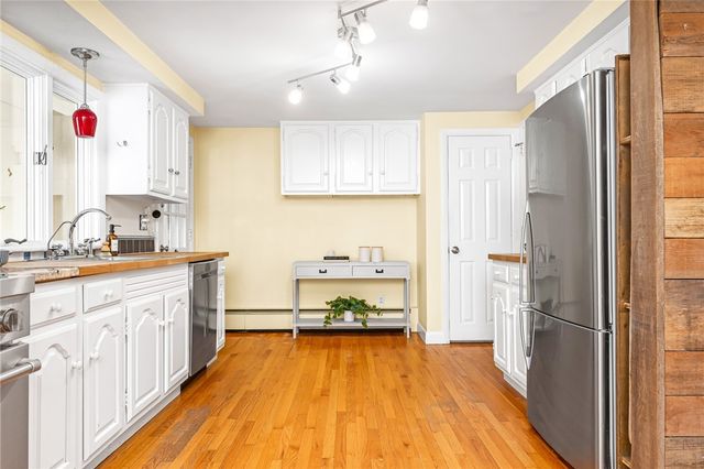 56 Middle Highway, Barrington, RI 02806