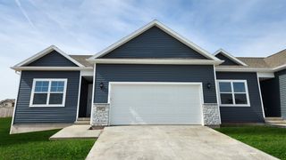 480 Kinley Drive, Waukee, IA 50263