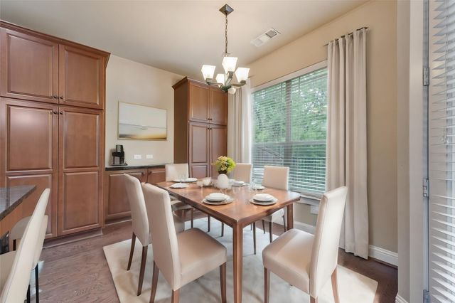 1003 Brook Hollow Drive, Euless, TX 76039