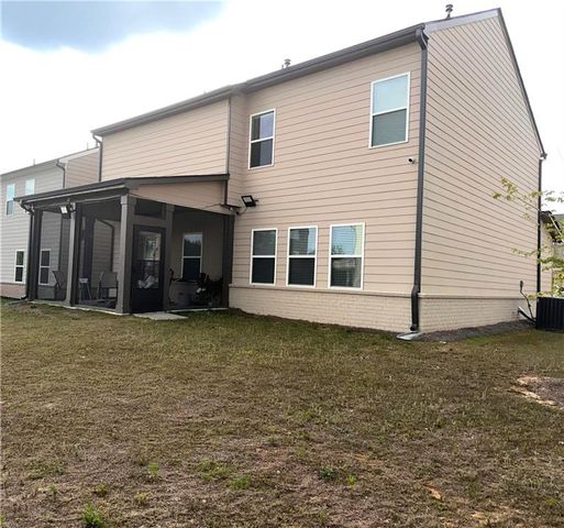 304 Sterling Creek, Loganville, GA 30052
