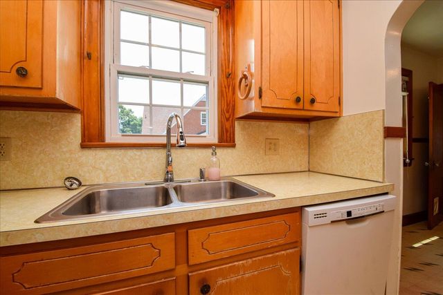 7311 Sunnybrook DR, Roanoke, VA 24019