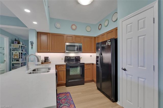 20221 Estero Gardens CIR # 101, Estero, FL 33928