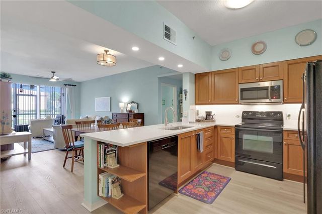 20221 Estero Gardens CIR # 101, Estero, FL 33928