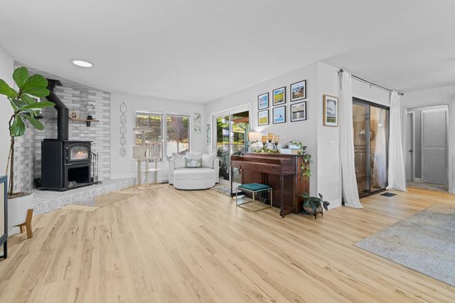 12898 Lakeshore North, Auburn, CA 95602