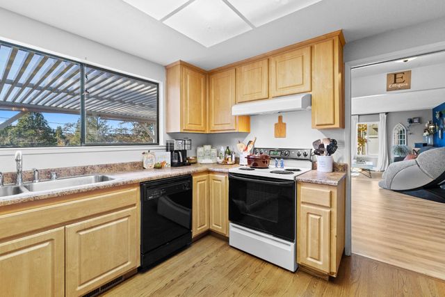 12898 Lakeshore North, Auburn, CA 95602