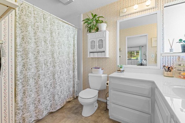 12898 Lakeshore North, Auburn, CA 95602