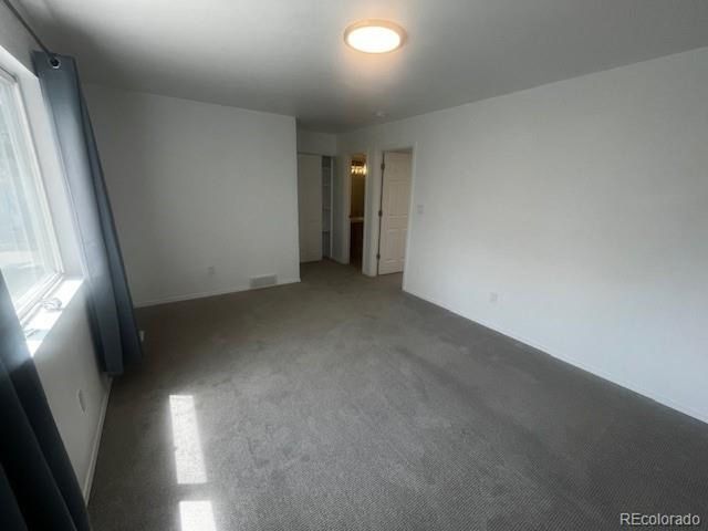2142 Meadow Ct, Longmont, CO 80501
