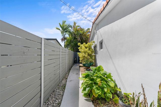 9451 SW 61ST STREET, Miami, FL 33173