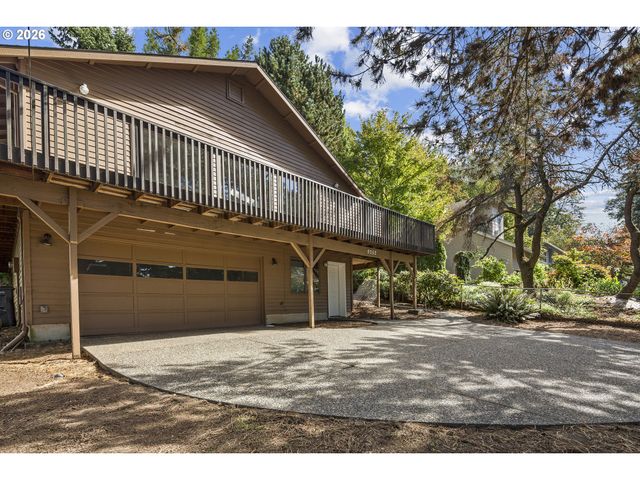 9252 Sw 4TH Ave, Portland, OR 97219