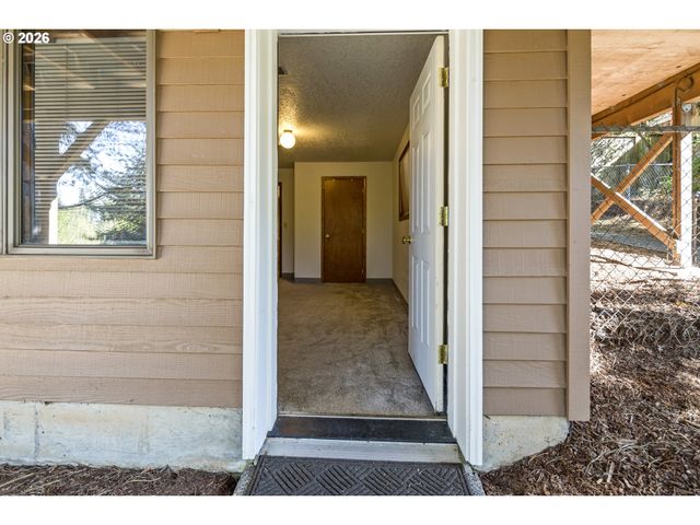 9252 Sw 4TH Ave, Portland, OR 97219