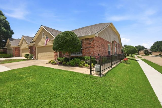 9825 Spire Lane, Plano, TX 75025
