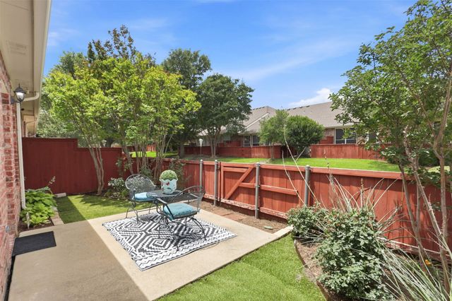 9825 Spire Lane, Plano, TX 75025
