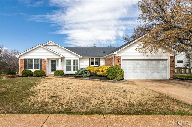 16555 Birch Forest Drive, Wildwood, MO 63011