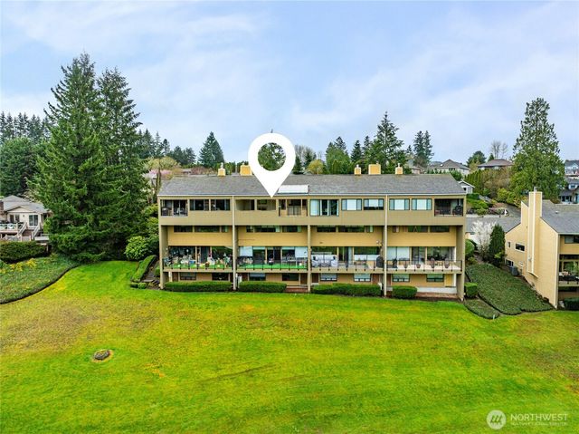 25126 B 142nd Avenue SE, Kent, WA 98042