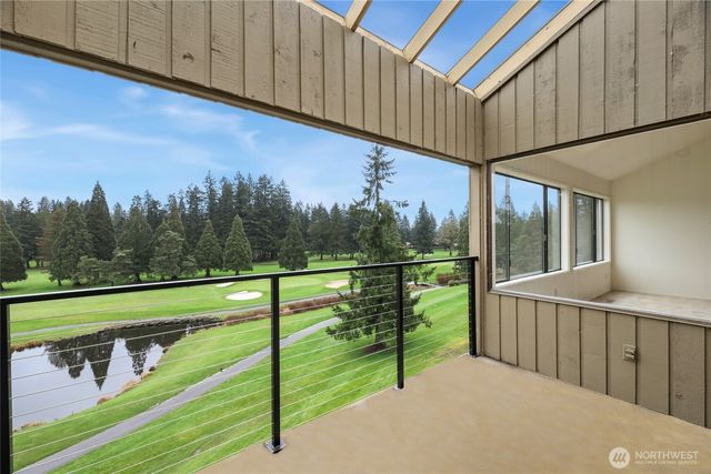 25126 B 142nd Avenue SE, Kent, WA 98042