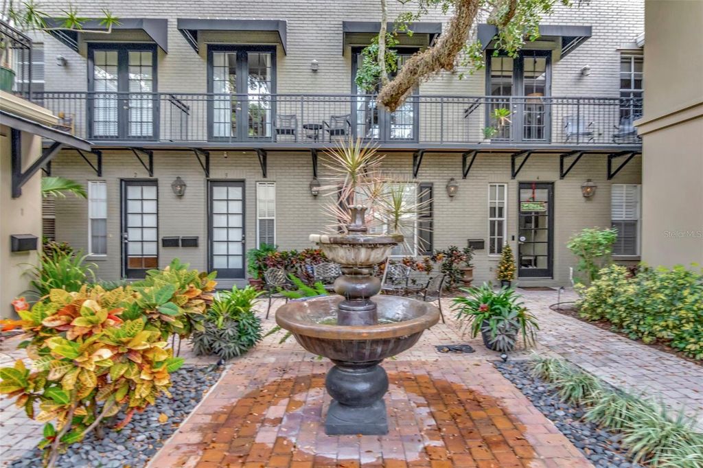 1008 S MOODY AVENUE 2, Tampa, FL 33629