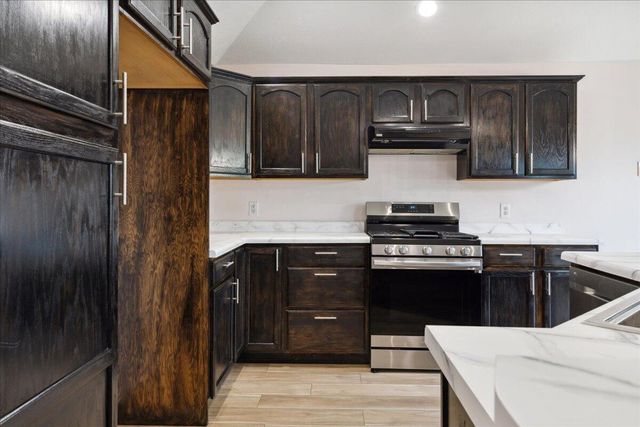 4421 West Tilden Street, Springfield, MO 65802