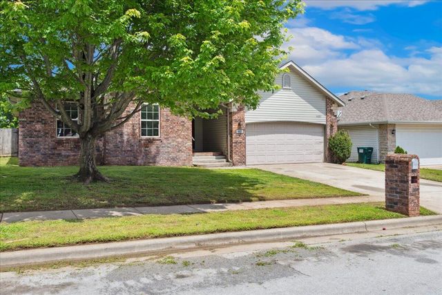 4421 West Tilden Street, Springfield, MO 65802