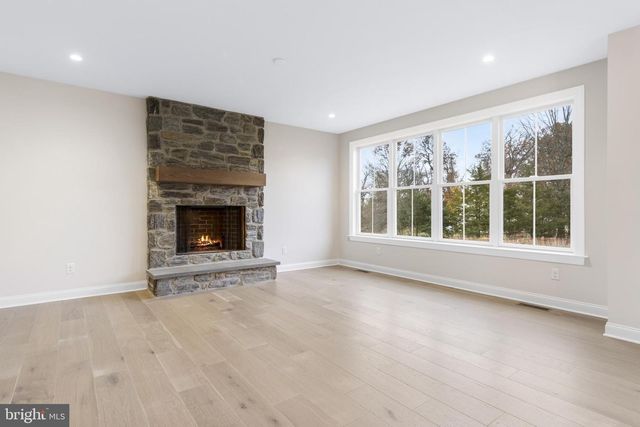 141 LEXINGTON MANOR, Glenmoore, PA 19343