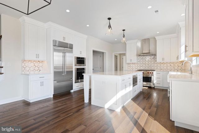 141 LEXINGTON MANOR, Glenmoore, PA 19343