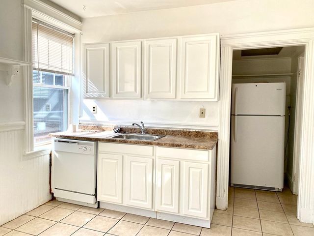 74 Babcock Street 3, Brookline, MA 02446