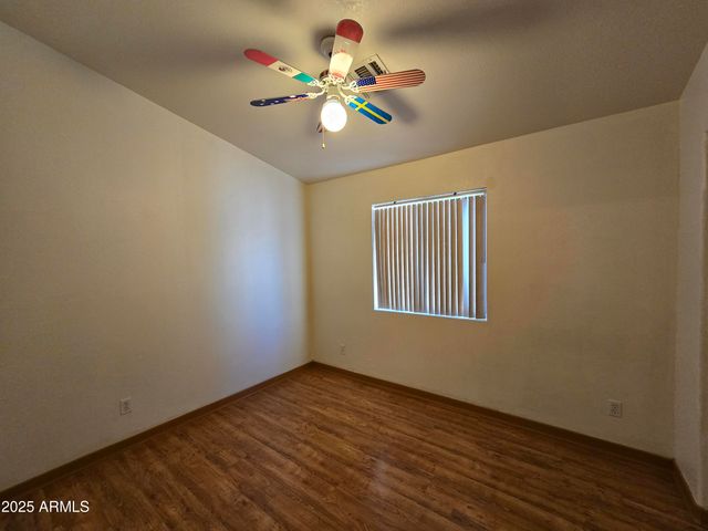 1393 W DIAMOND Avenue, Apache Junction, AZ 85120