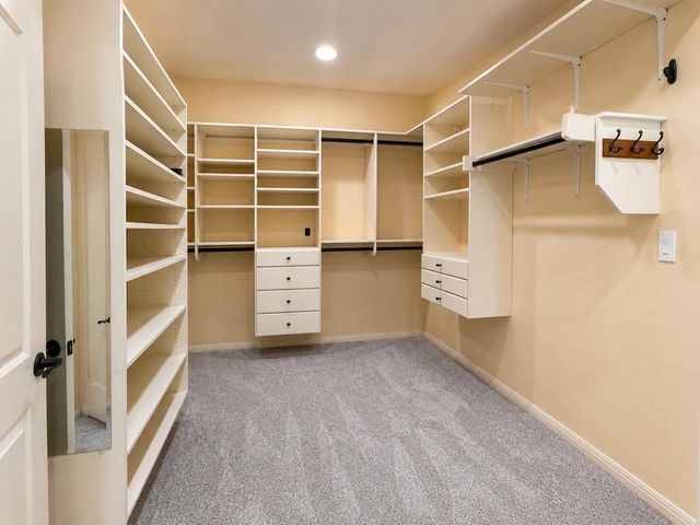 206 Varco DR, Austin, TX 78738
