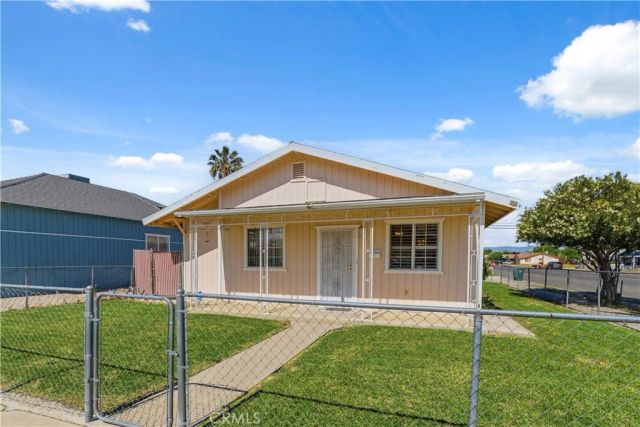 295 E Durian, Coalinga, CA 93210