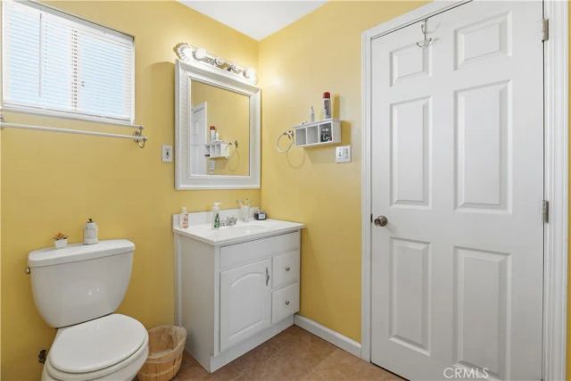 295 E Durian, Coalinga, CA 93210