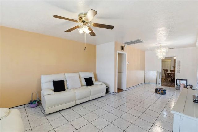 295 E Durian, Coalinga, CA 93210