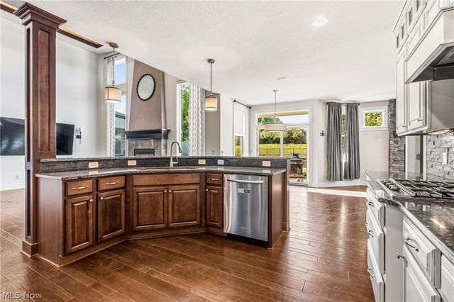 3610 Lake Center Street NW, Uniontown, OH 44685