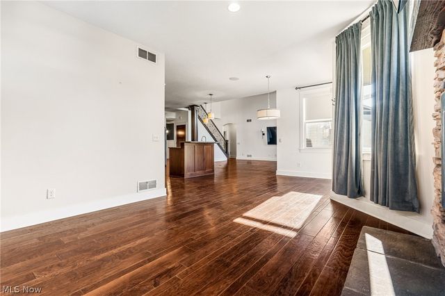 3610 Lake Center Street NW, Uniontown, OH 44685