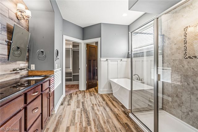 3610 Lake Center Street NW, Uniontown, OH 44685