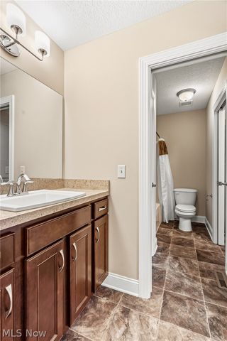 3610 Lake Center Street NW, Uniontown, OH 44685