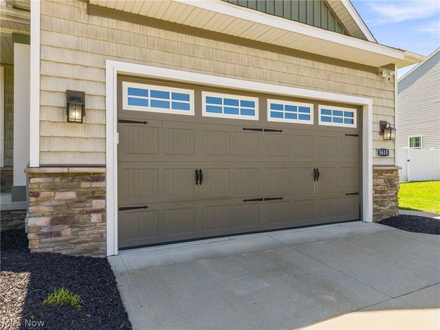3610 Lake Center Street NW, Uniontown, OH 44685