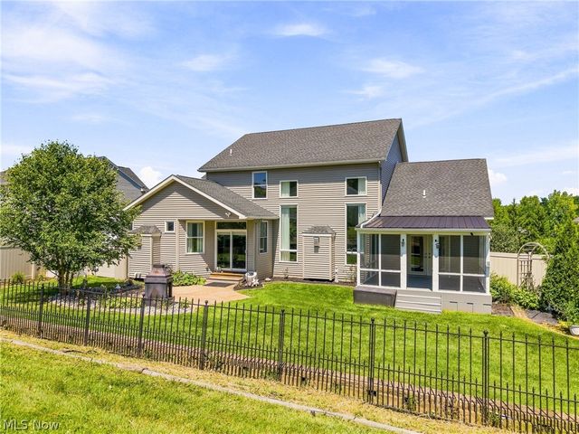 3610 Lake Center Street NW, Uniontown, OH 44685