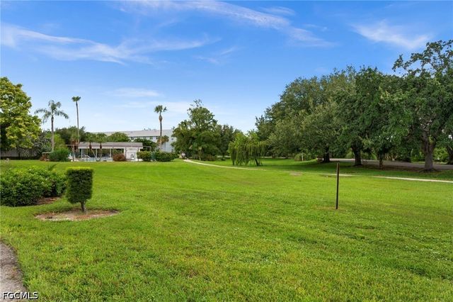 1051 Palm AVE 112, North Fort Myers, FL 33903