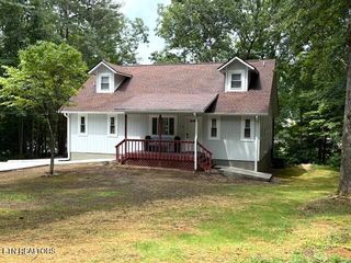 16 Pomeroy Court, Crossville, TN 38558