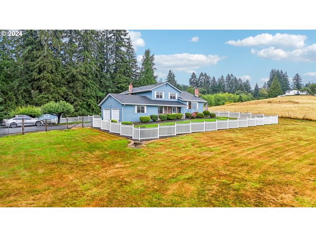 2032 W DOVE Ave, La Center, WA 98629