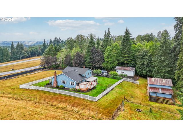 2032 W DOVE Ave, La Center, WA 98629
