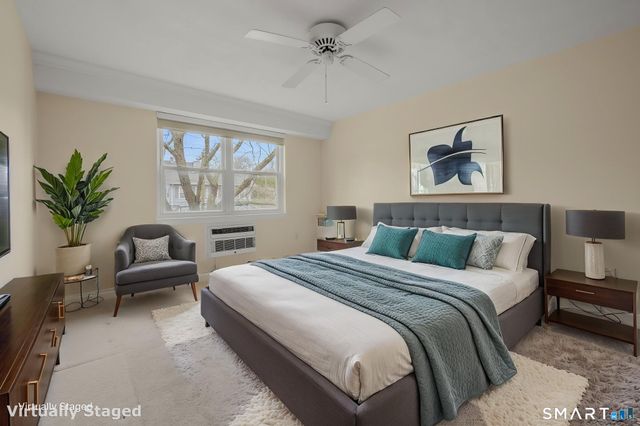 292 Pequot Avenue 2N, New London, CT 06320