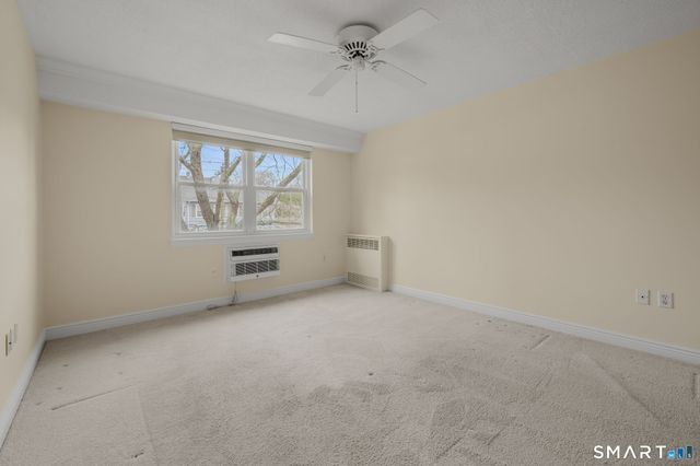 292 Pequot Avenue 2N, New London, CT 06320