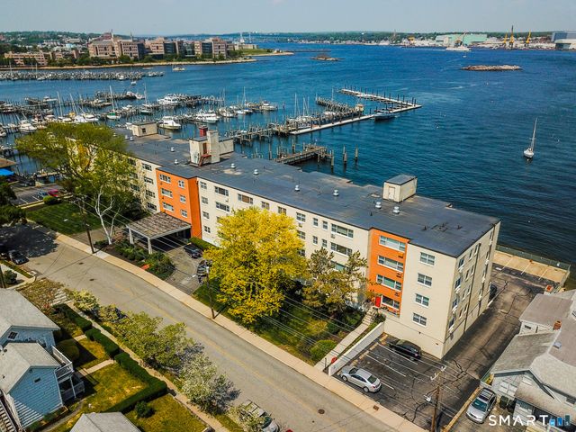 292 Pequot Avenue 2N, New London, CT 06320