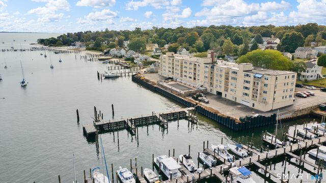 292 Pequot Avenue 2N, New London, CT 06320