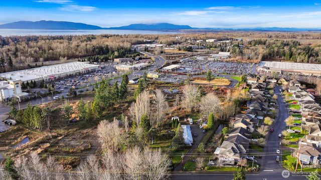 4149 Northwest Drive, Bellingham, WA 98226