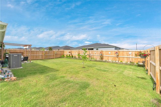 6615 NW Gregory Street, Bentonville, AR 72713