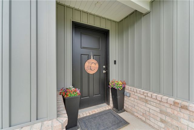 6615 NW Gregory Street, Bentonville, AR 72713