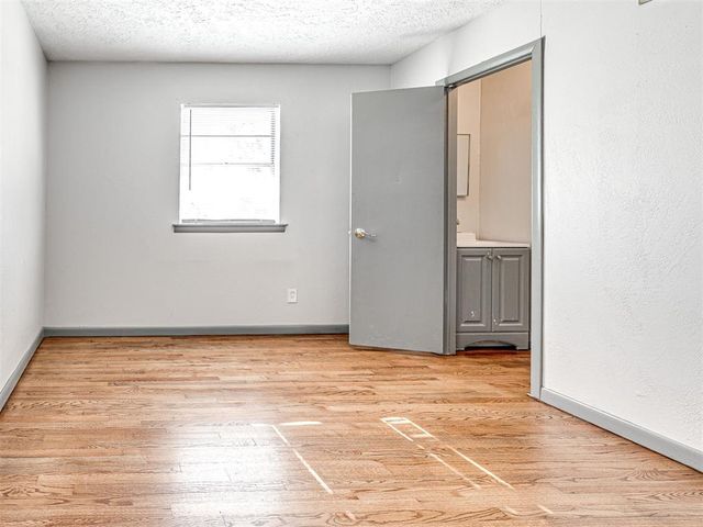 715 W Hughbert Street, Norman, OK 73069